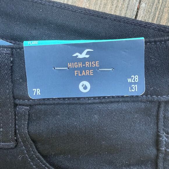 Hollister Women’s Black High Rise Flare Jeans Front Slit Hem Size 7R W28 L31 NWT - Picture 5 of 5